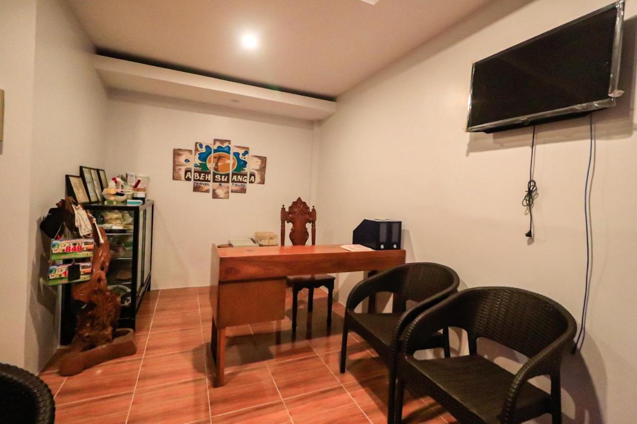 Josefina'S Tourist Inn Бусуанґа Екстер'єр фото